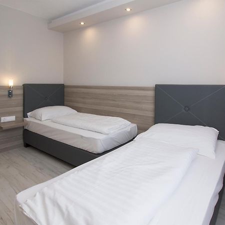 Dabas Hotel Extérieur photo