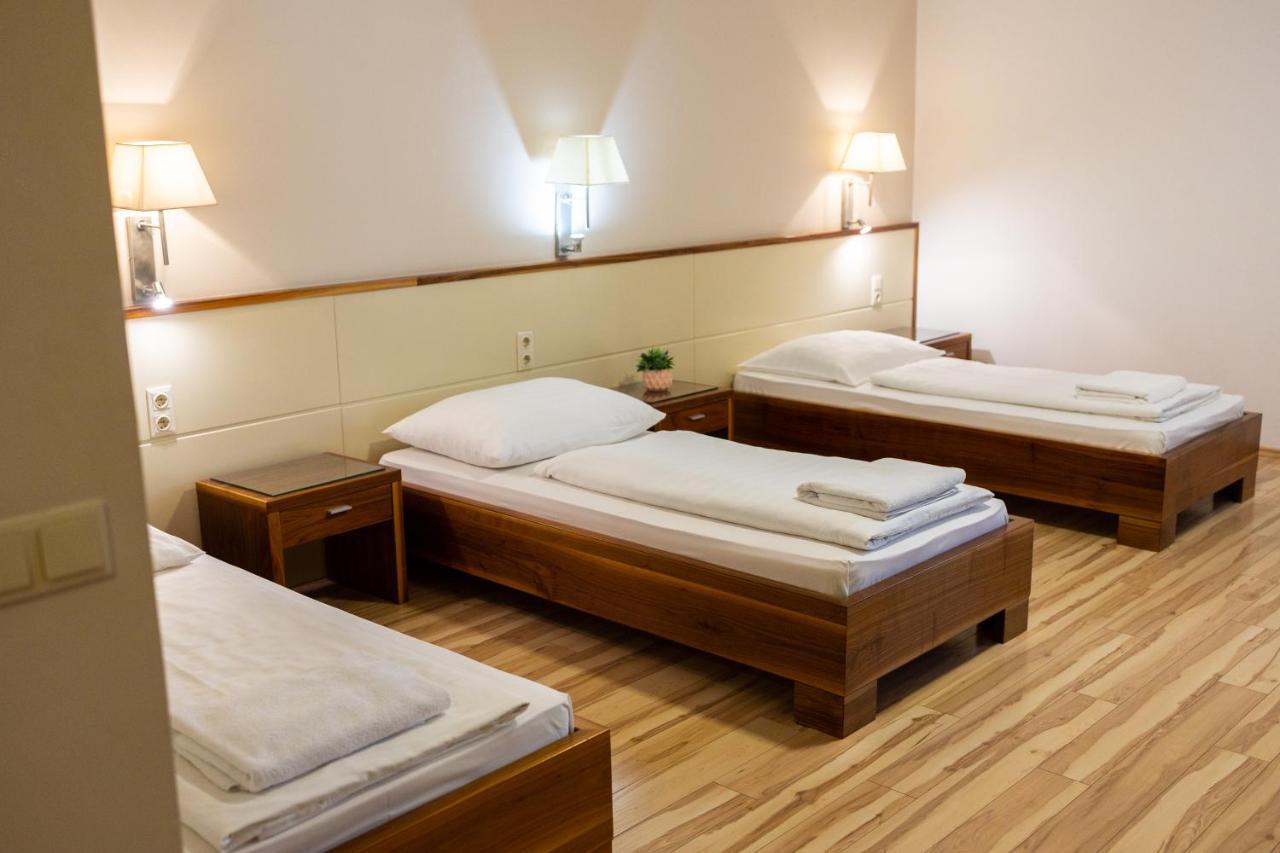 Dabas Hotel Extérieur photo