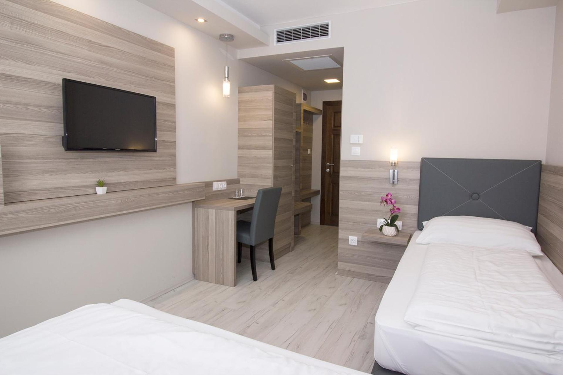 Dabas Hotel Extérieur photo